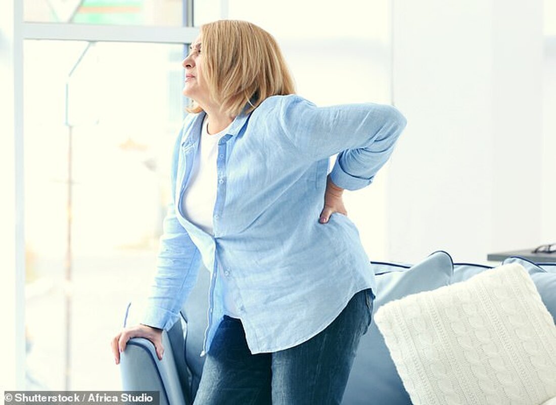 Mehr als 10 Millionen haben in Großbritannien Arthritis, wobei Osteoarthritis die häufigste Form ist Watchdog sagt, dass Arthritis-Patienten vom NHS angewiesen werden, Gewicht zu verlieren und sich zu bewegen Sie sagen, dass körperliche Aktivität eine bessere Option zur Linderung von Schmerzen sein kann als Schmerzmittel Und Übungsprogramme können Schmerzen zunächst verschlimmern, sollten sich aber beruhigen Arthritis-Patienten werden vom NHS aufgefordert, Gewicht zu verlieren und sich zu bewegen, da dies die Haupttherapien für ihre Erkrankung gemäß den neuen klinischen Richtlinien sind. Körperliche Aktivität ist eine bessere Option zur Linderung von Schmerzen, die durch Arthrose verursacht werden, als Schmerzmittel wie Paracetamol, sagt &hellip;