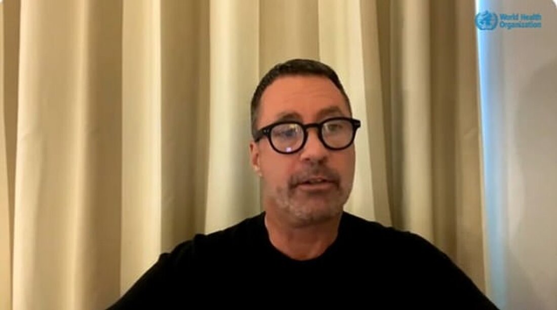 Andy Seale von der HIV-Abteilung der Agentur sagte, er sehe „keinen Grund zur Besorgnis“ über den Ausbruch von Affenpocken für die Pride-Teilnehmer Er fügte hinzu, dass die bisher aufgezeichneten Fälle mit Innenräumen in Verbindung gebracht worden seien In den USA sind im kommenden Monat Pride-Paraden geplant Die Organisatoren haben jedoch Bedenken hinsichtlich der Auswirkungen des Affenpockenausbruchs geäußert Pride-Paraden stellen ein geringes Risiko dar, Affenpocken zu verbreiten, da die meisten Übertragungen mit „geschlossenen Räumen“ wie Nachtclubs verbunden sind, hat ein Berater der Weltgesundheitsorganisation angedeutet. Andy Seale von der Abteilung für HIV, Hepatitis und sexuell übertragbare Infektionen der Agentur sagte gestern in …