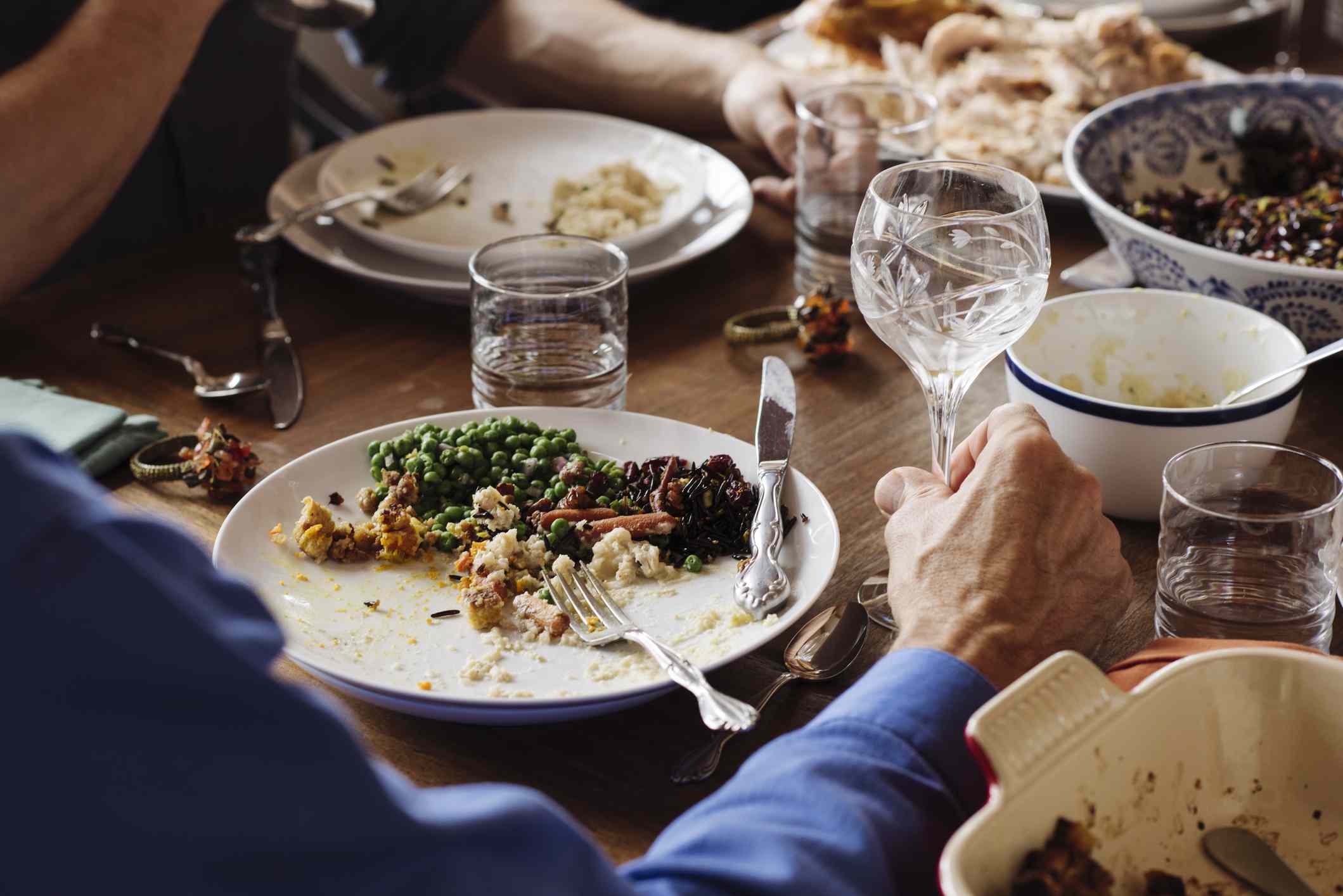 6 Tipps von registrierten Ernährungsberatern, die Ihnen helfen, sich an diesem Erntedankfest gut zu fühlen