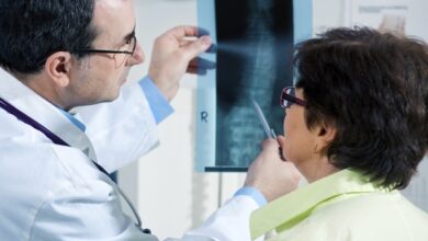 Kontrastverstärktes In-Phase-Dixon zeigt eine höhere Sensitivität für die Erkennung von Brustbiopsie-Clips im MRT