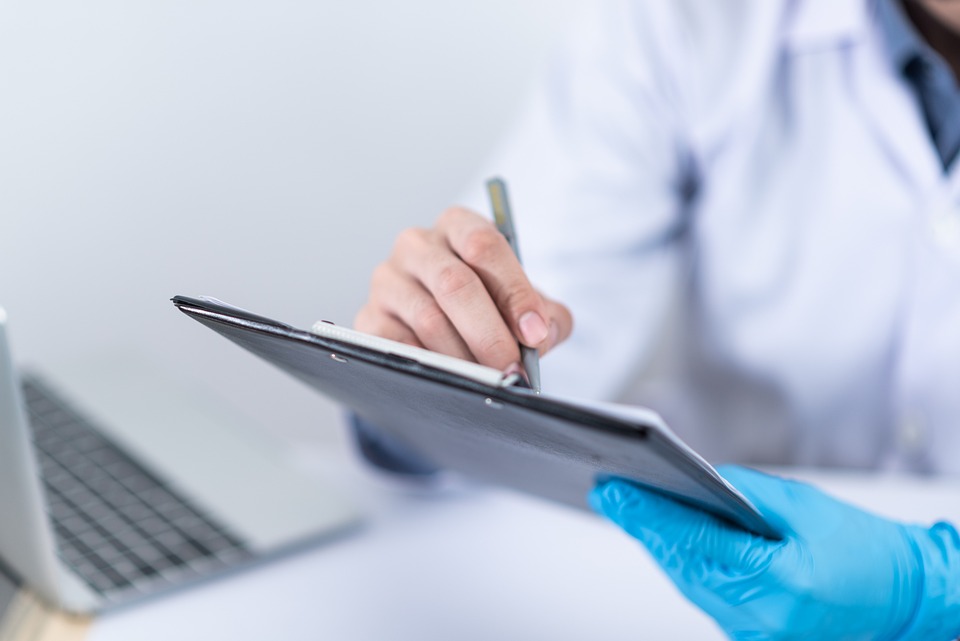 Schilddrüsenstörungen: Diagnose und Behandlung