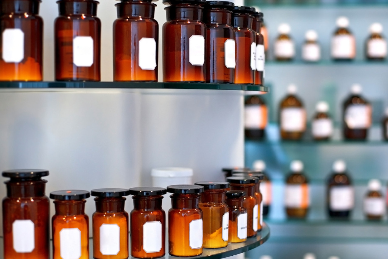 Bildgebende Verfahren des Gehirns zeigen, wie stimulierende Drogen die Leistung bei ADHS verbessern.